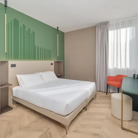 Hotel First
