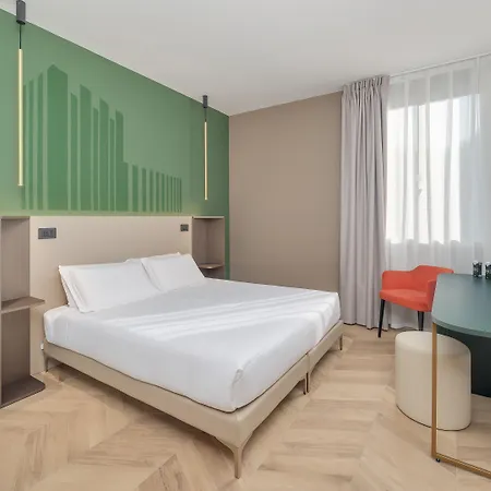 First Hotel 4*