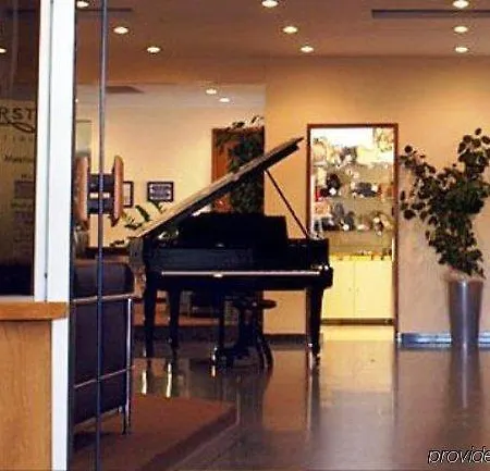 First Ξενοδοχείο Calenzano