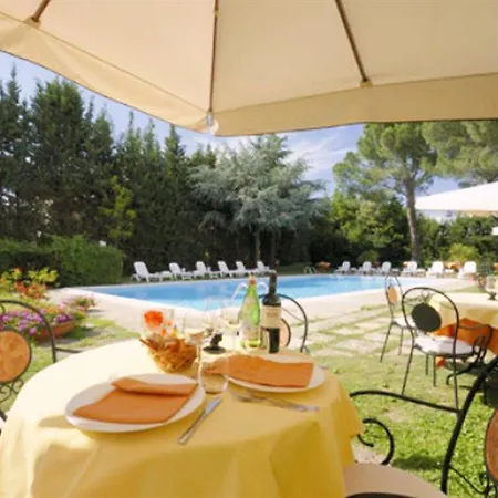 B&B Hotel First