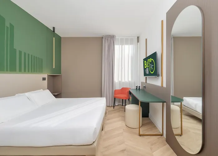 ホテル First カレンツァーノ