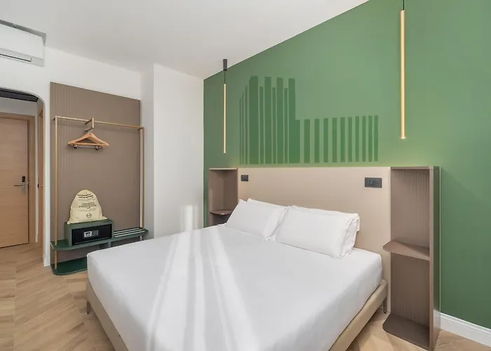 First カレンツァーノ