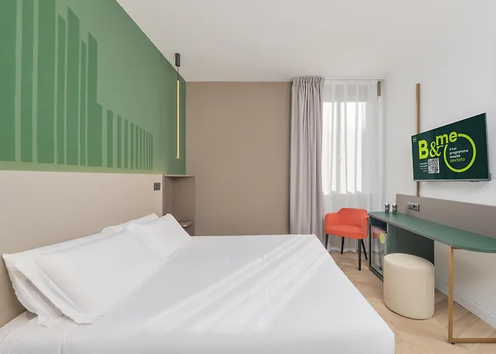 Hotel First 4*