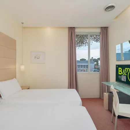 Otel First Calenzano