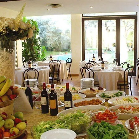 Hotel First Calenzano